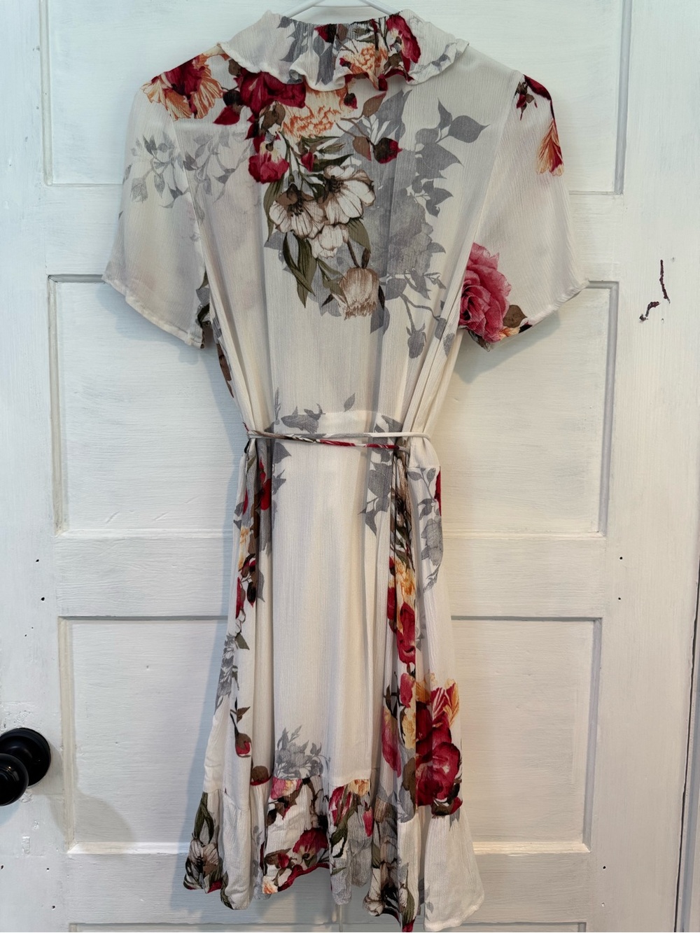 Windsor Ivory Floral Ruffle Wrap Midi Dress Size M - Picture 4 of 8